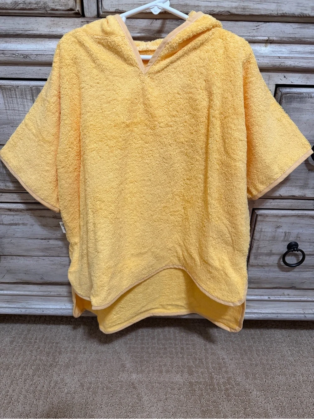 🆕 Children's Golden-Yellow Hooded Poncho Towel - Size 2T-3T